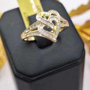 10K HEART RING WITH DIAMONDS