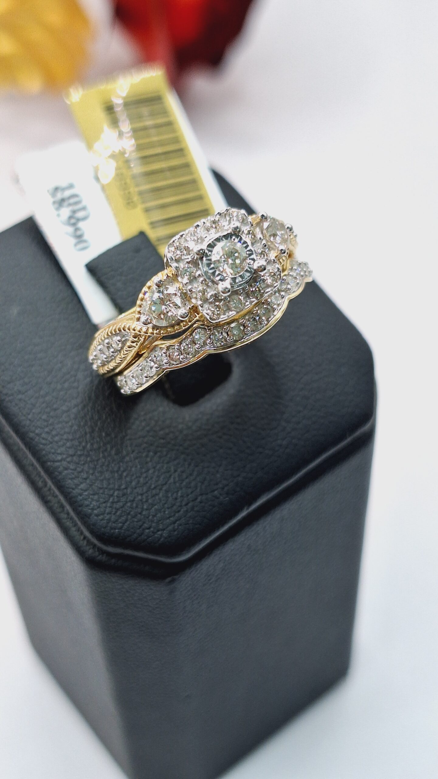 DIAMOND ENGAMENT RING DUO 10K - Image 2